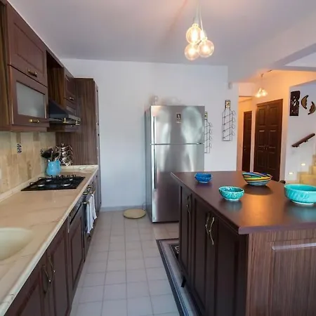 Enjoy 4br W/magnificent View In Turkbuku Bodrum