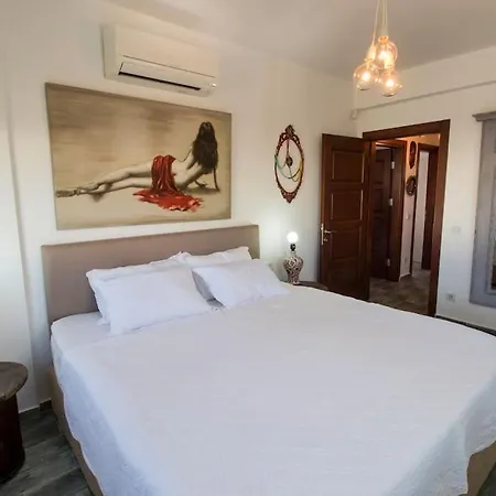 Enjoy 4br W/magnificent View In Turkbuku